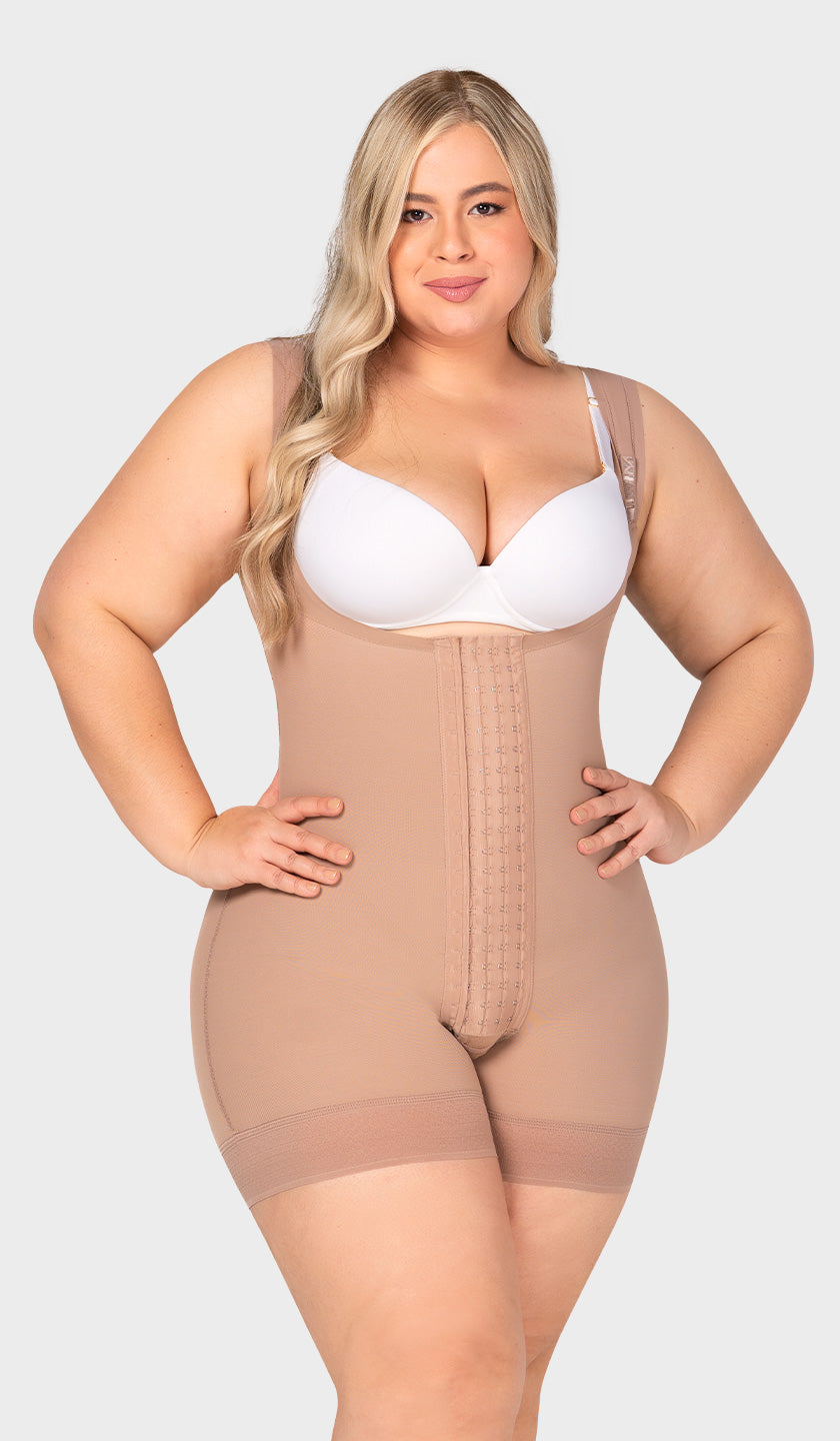 F-30469 - Short shaper with adjustable straps invisible lift