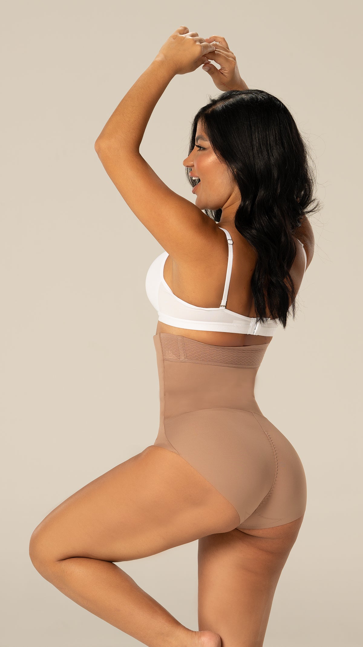 P-06336 Extra high-waisted panty