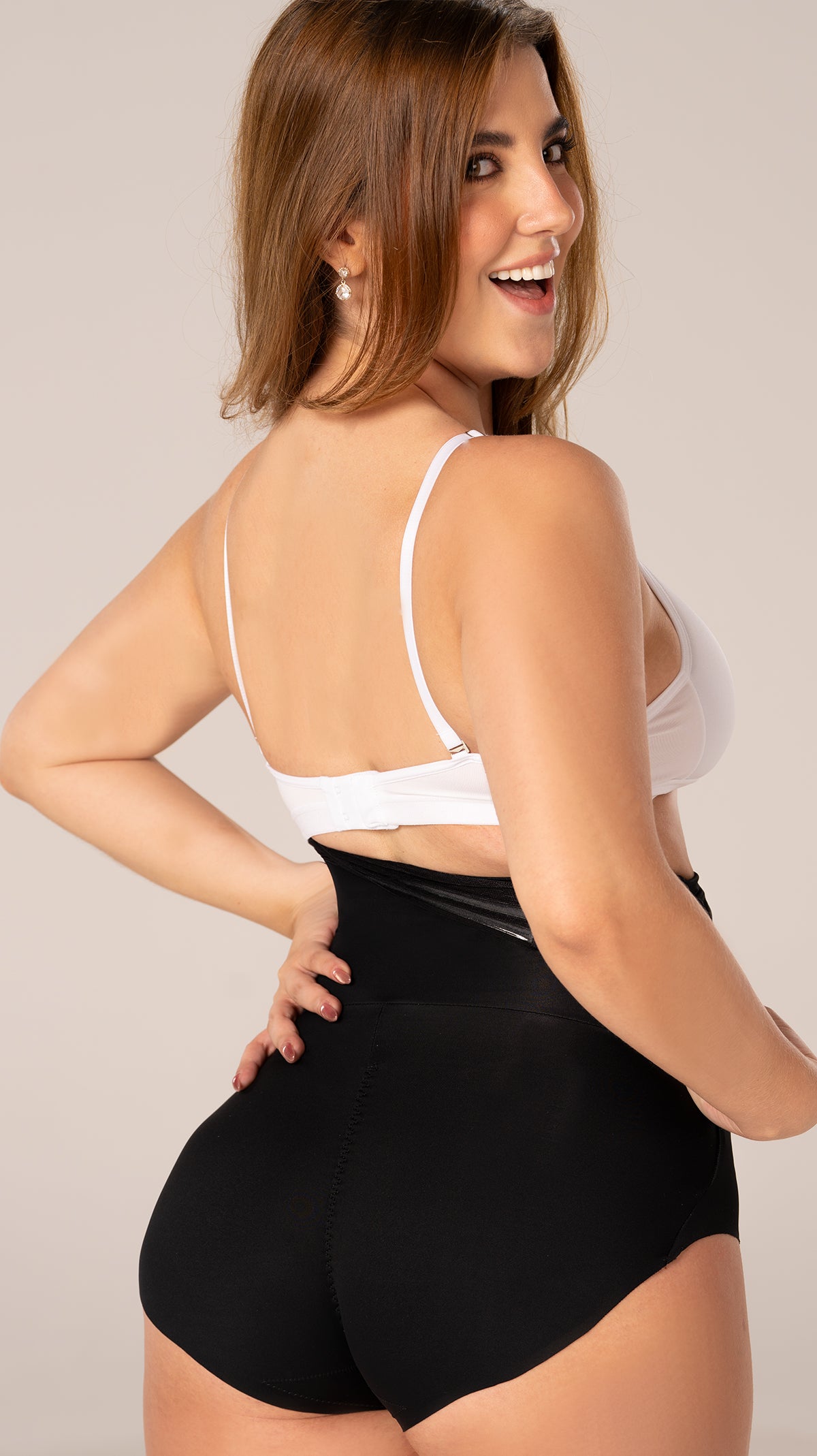 P-06336 Extra high-waisted panty