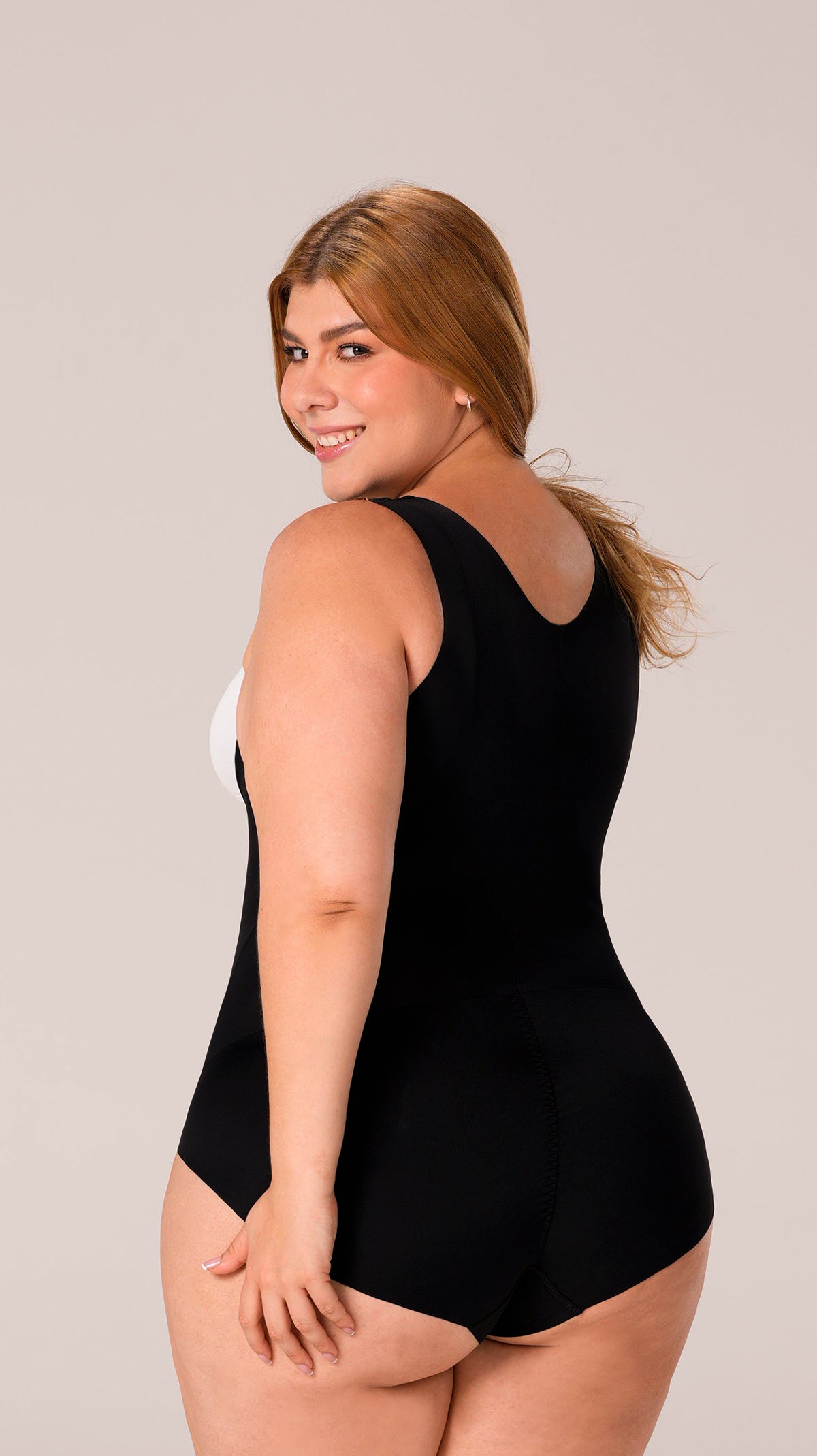 FEX-06035 Faja extra corta